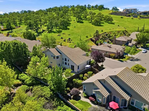 View/Area - 848 Morningside Dr, Folsom, CA 95630 photo 2 of 6
