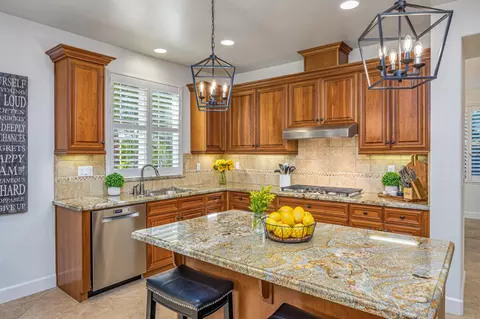 2190 Red Setter Rd, Rocklin, CA 95765 photo 17