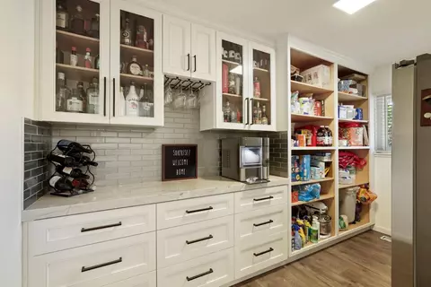 Kitchen - 3109 Yorkshire Ln, Modesto, CA 95350 photo 5 of 7