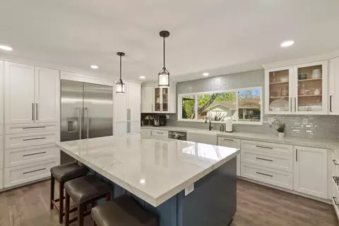 Kitchen - 3109 Yorkshire Ln, Modesto, CA 95350 photo 3 of 7