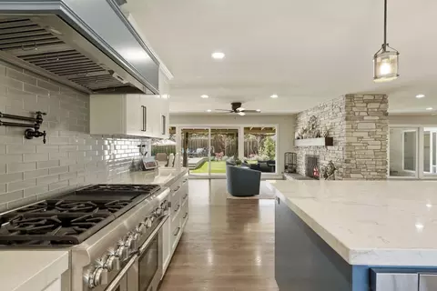 Kitchen - 3109 Yorkshire Ln, Modesto, CA 95350 photo 7 of 7