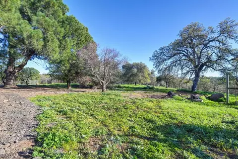 Exterior - 3901 Luneman, Placerville, CA 95667 photo 8 of 21