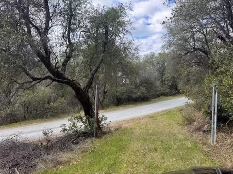 2731 Ranch Rd, Placerville, CA 95667 photo 4