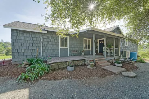 7045 Mount Vernon Rd, Auburn, CA 95603