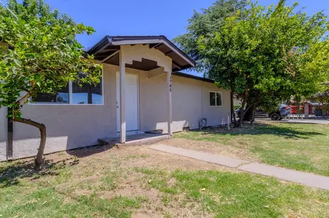 1785 W Hazelton Ave, Stockton, CA 95203