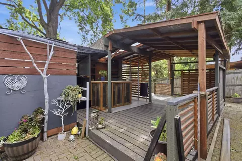 Exterior - 5262 E Flagstone St, Carmichael, CA 95608 photo 13 of 14