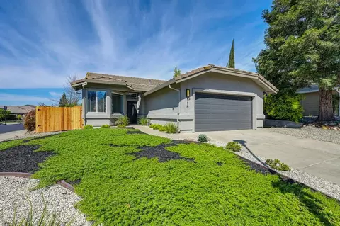 115 Mcnamee Dr, Folsom, CA 95630 photo 2