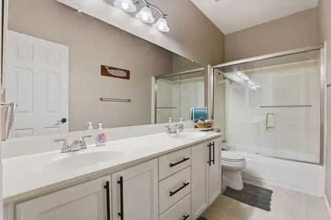 2336 Meadowbrook Dr, Lodi, CA 95242 photo 25