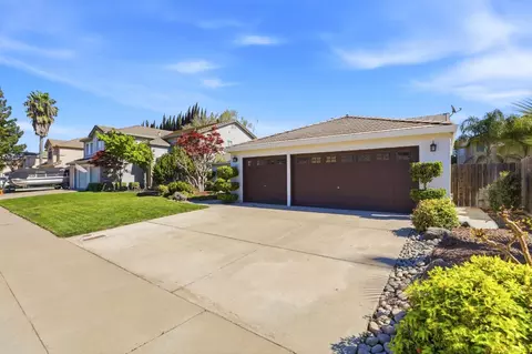2336 Meadowbrook Dr, Lodi, CA 95242 photo 3