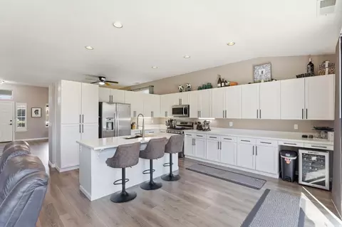 2336 Meadowbrook Dr, Lodi, CA 95242 photo 11