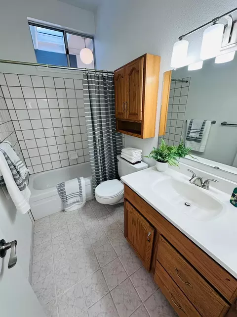 Bath - 1427 Brown Dr, Davis, CA 95616 photo 2 of 2