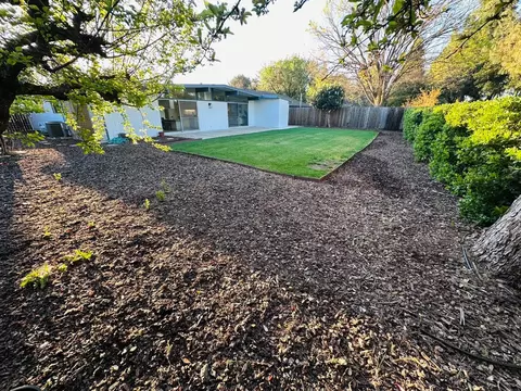 Exterior - 1427 Brown Dr, Davis, CA 95616 photo 4 of 4