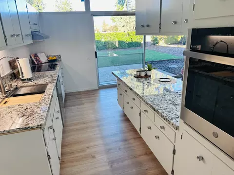 Kitchen - 1427 Brown Dr, Davis, CA 95616 photo 4 of 4