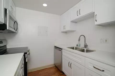 Kitchen - 5010 Glide Dr #1, Davis, CA 95618 photo 3 of 3