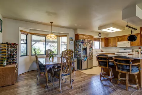 Dining - 436 Bright Ave, Jackson, CA 95642 photo 3 of 3