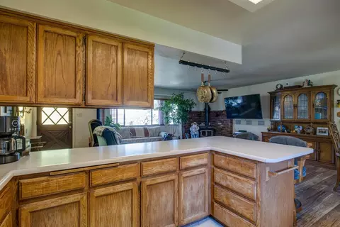 Kitchen - 436 Bright Ave, Jackson, CA 95642 photo 5 of 6