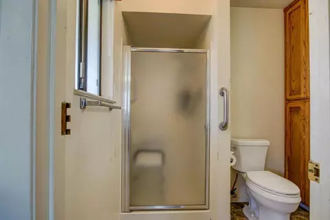 Bath - 436 Bright Ave, Jackson, CA 95642 photo 5 of 5