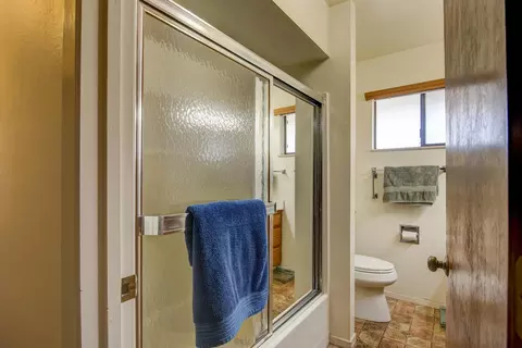 Bath - 436 Bright Ave, Jackson, CA 95642 photo 1 of 5