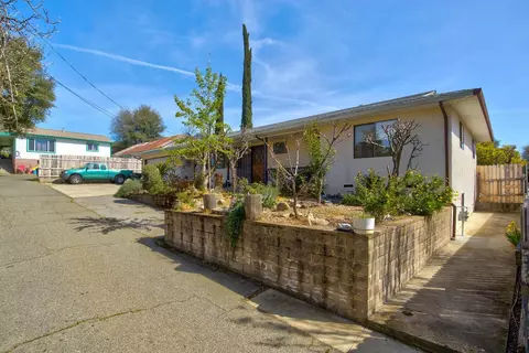 Exterior - 436 Bright Ave, Jackson, CA 95642 photo 3 of 15