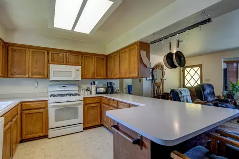 Kitchen - 436 Bright Ave, Jackson, CA 95642 photo 3 of 6
