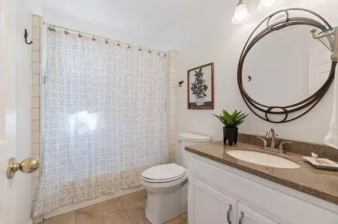 Bath - 12632 Vick Ct, Auburn, CA 95603 photo 2 of 3