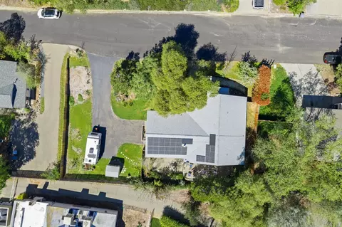 View/Area - 12632 Vick Ct, Auburn, CA 95603 photo 2 of 14
