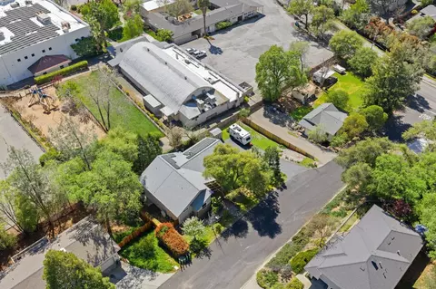View/Area - 12632 Vick Ct, Auburn, CA 95603 photo 4 of 14