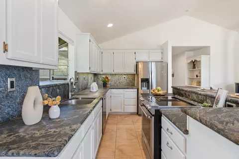Kitchen - 12632 Vick Ct, Auburn, CA 95603 photo 1 of 8