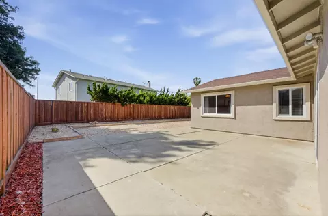 Exterior - 36923 Walnut St, Newark, CA 94560 photo 7 of 7