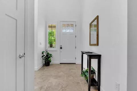 1037 Forbes Ln, Davis, CA 95616 photo 2
