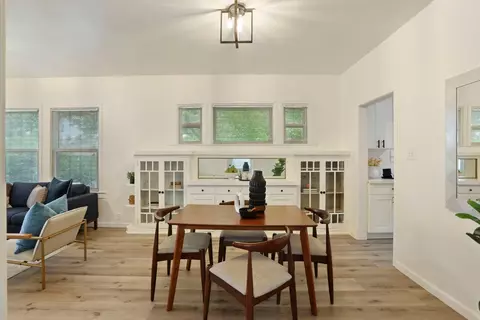 Dining - 64 E Noble St, Stockton, CA 95204 photo 2 of 3