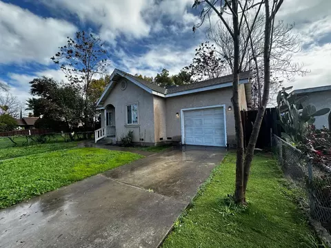 Exterior - 109 Rosemont Ave, Modesto, CA 95351 photo 2 of 3