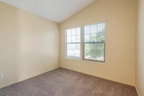 Bedroom - 7856 Crestleigh Ct, Antelope, CA 95843 photo 4 of 4
