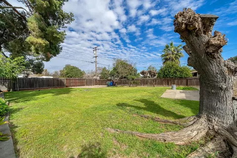 401 Bruce Ave, Modesto, CA 95350 photo 29