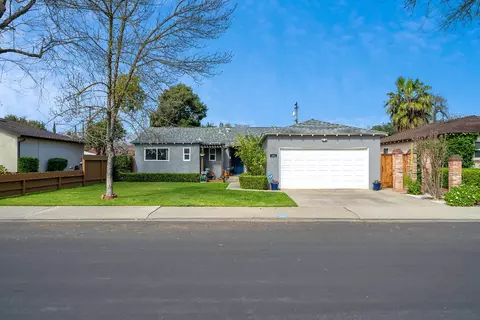 401 Bruce Ave, Modesto, CA 95350 photo 2
