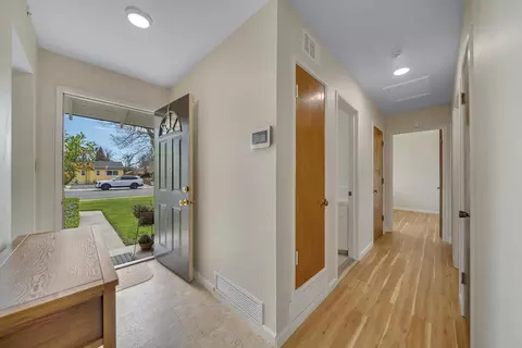401 Bruce Ave, Modesto, CA 95350 photo 8