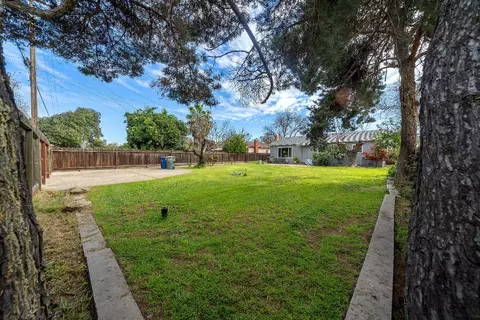 401 Bruce Ave, Modesto, CA 95350 photo 30
