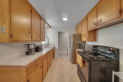 401 Bruce Ave, Modesto, CA 95350 photo 10