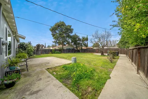 401 Bruce Ave, Modesto, CA 95350 photo 27