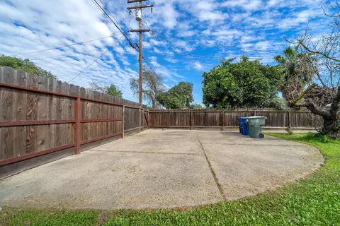 401 Bruce Ave, Modesto, CA 95350 photo 33