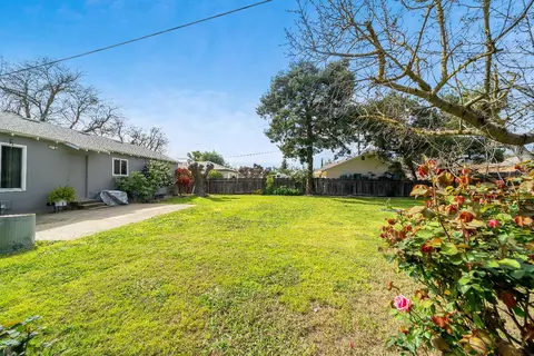 401 Bruce Ave, Modesto, CA 95350 photo 36