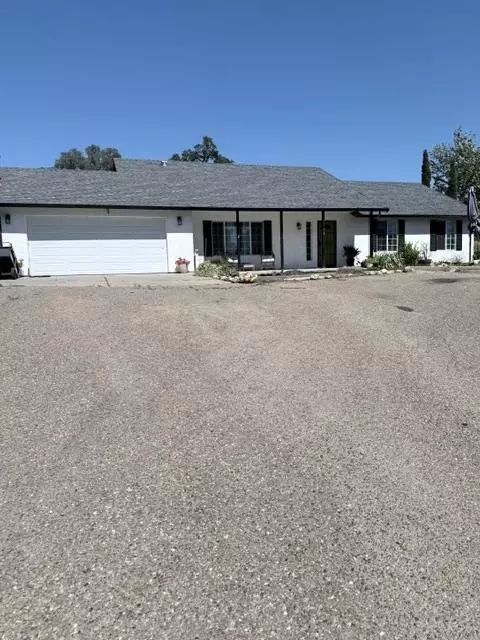 7761 S Jenny Lind Rd, Valley Springs, CA 95252