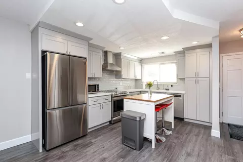 Kitchen - 3036 Andre Ln, Turlock, CA 95382 photo 2 of 4