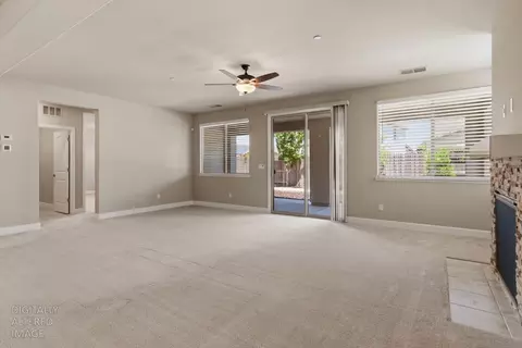 Living - 1632 Banister Ln, Manteca, CA 95337 photo 8 of 10