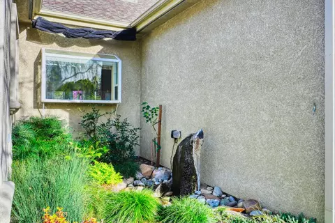Exterior - 4835 Val Verde Rd, Loomis, CA 95650 photo 27 of 31