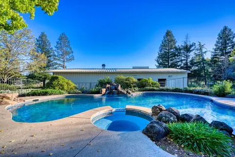 Exterior - 4841 Val Verde Rd, Loomis, CA 95650 photo 10 of 40