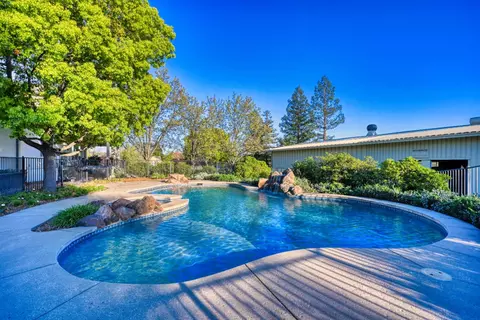 Exterior - 4841 Val Verde Rd, Loomis, CA 95650 photo 16 of 40