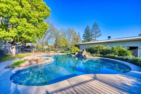 Exterior - 4841 Val Verde Rd, Loomis, CA 95650 photo 6 of 40