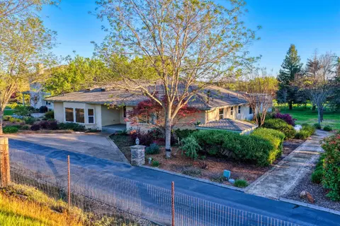 Exterior - 4841 Val Verde Rd, Loomis, CA 95650 photo 25 of 40
