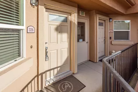 1900 Danbrook Dr #326, Sacramento, CA 95835